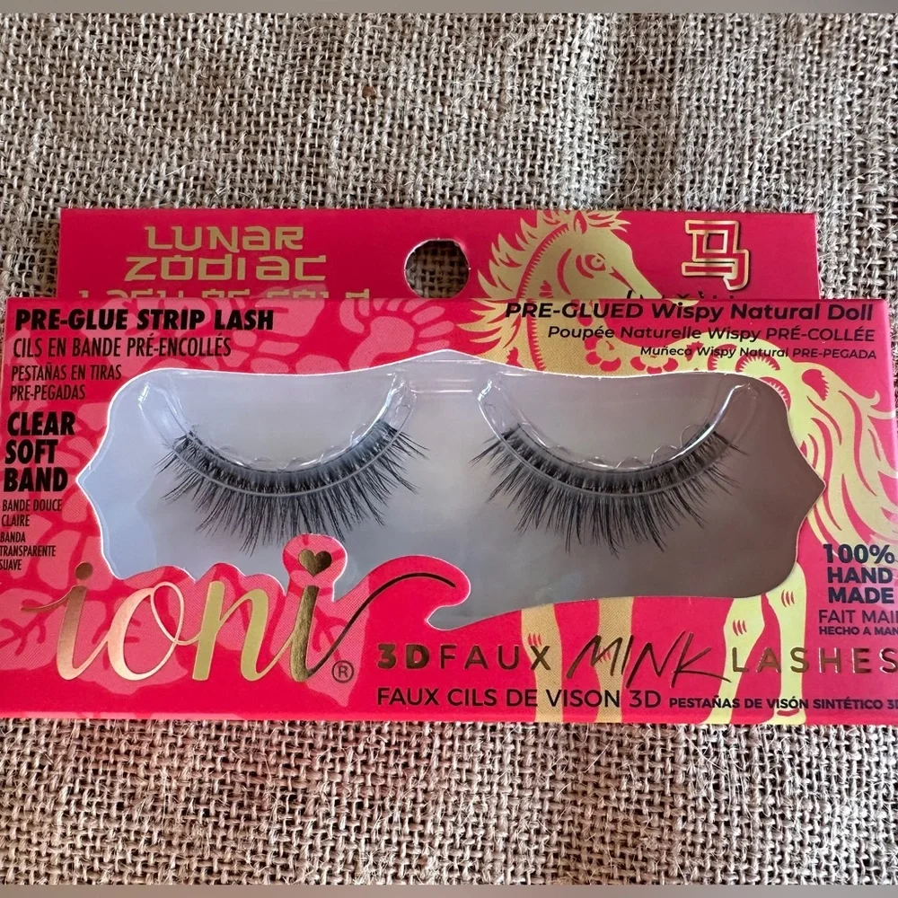 Ioni Lunar Zodiac Lashes in Horse. - Picture 1 of 2
